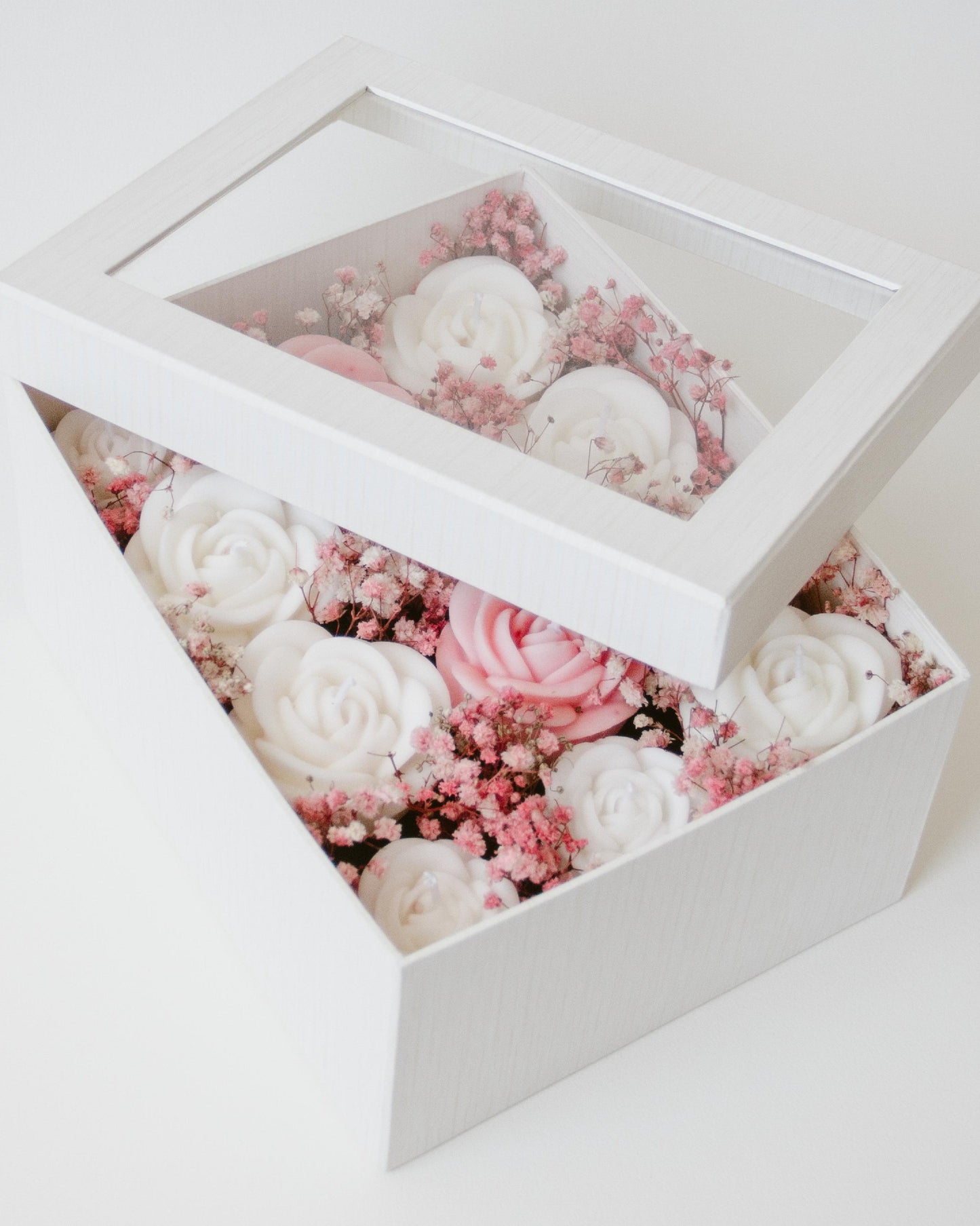 Buquet de flores Rosas | Base blanca cuadrado